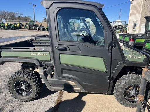 [668463] 2018 John Deere XUV 835M