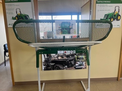 [661647] 2025 TRI-L JD E SERIES TRACTOR GUARD