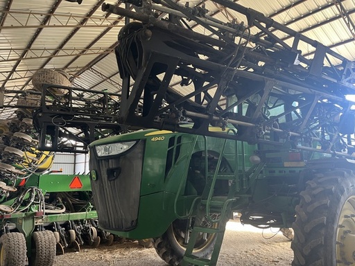 [666955] 2014 John Deere 4940