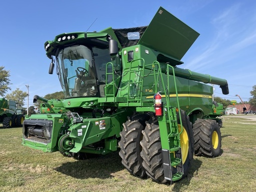 [638337] 2021 John Deere S780