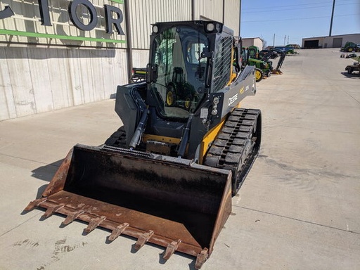 [667018] 2023 John Deere 325G