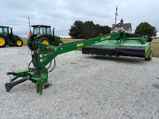 [640622] 2015 John Deere 946