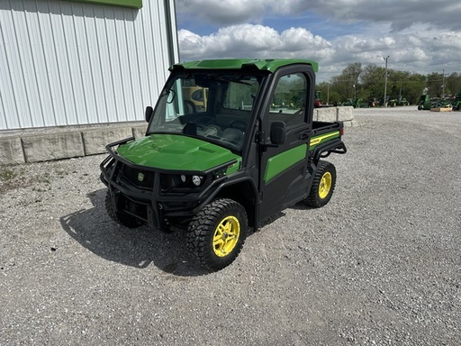 [668205] 2023 John Deere XUV 835R