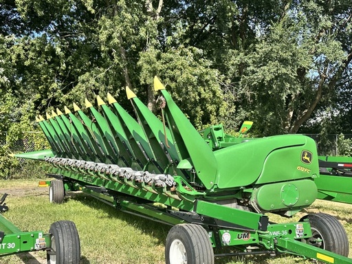 [521397] 2016 John Deere 612FC