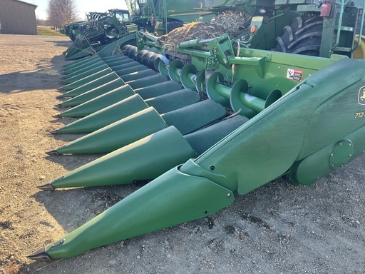 [521909] 2020 John Deere 712FC