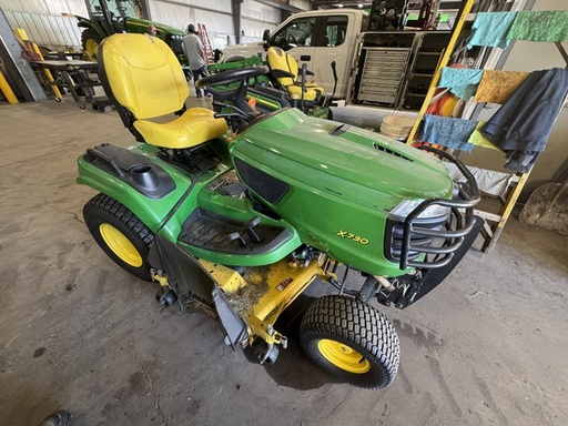 [523229] 2016 John Deere X730