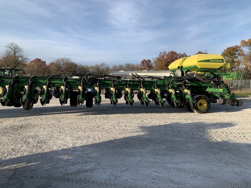 [533345] 2011 John Deere DB80